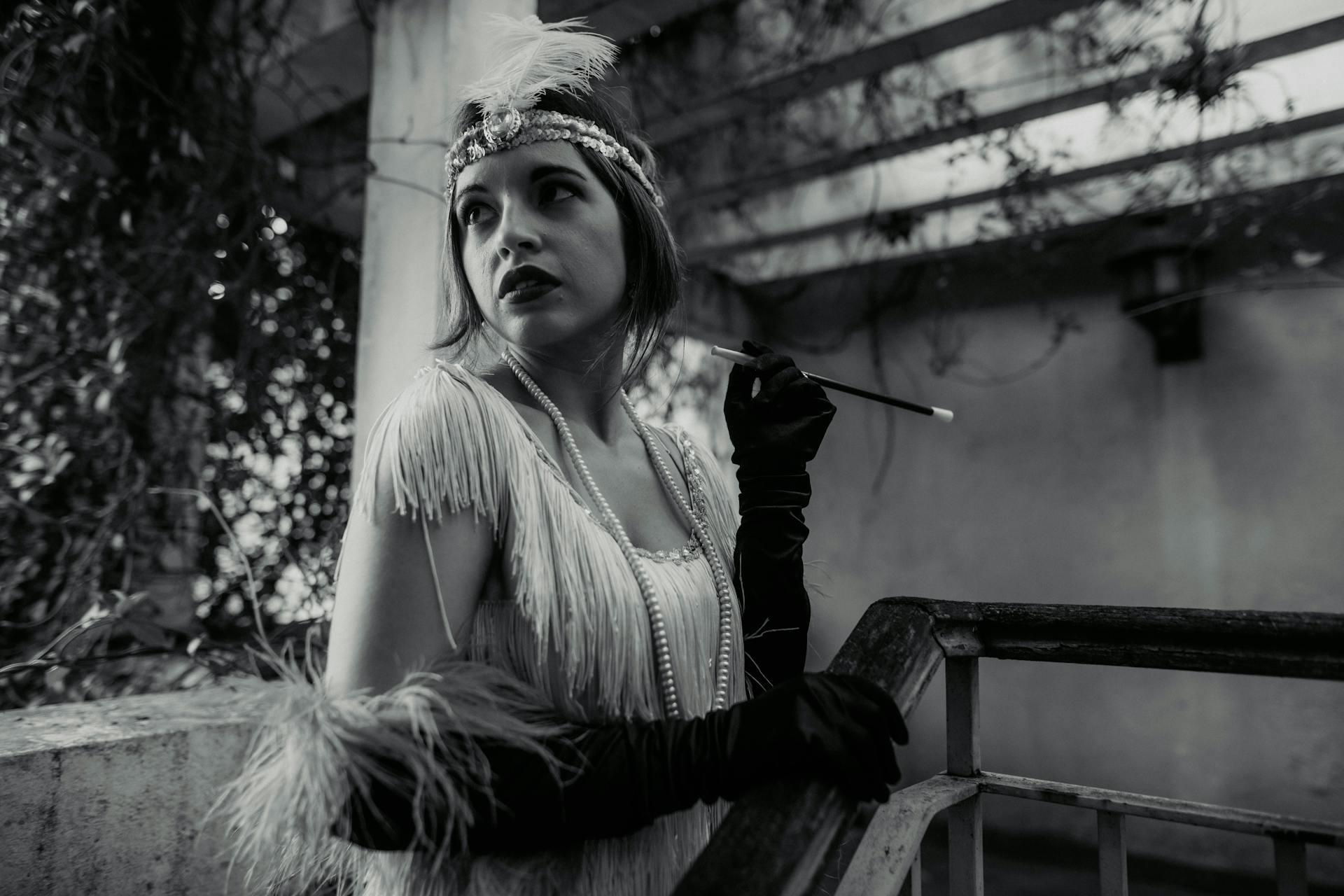 A flapper looks over their shoulder, worried.